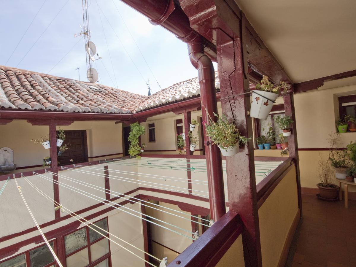 Deluxe En Plaza Mayor Мадрид Экстерьер фото